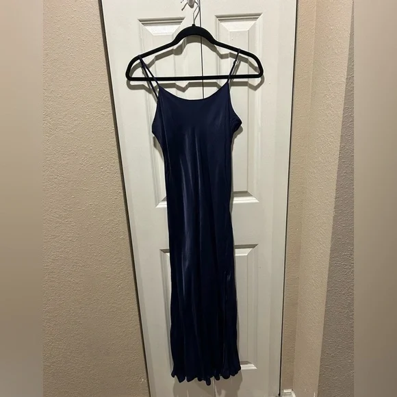 Zara satin Effect Slip Dress Side Slip in Navy , size Small - Picture 2 of 6